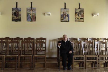 Don Gjergj Simoni nel Seminario di Scutari - Albania.