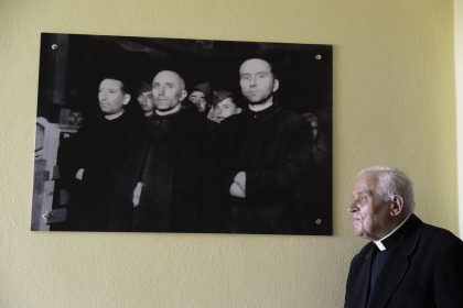 Don Gjergj Simoni nel Seminario di Scutari - Albania.